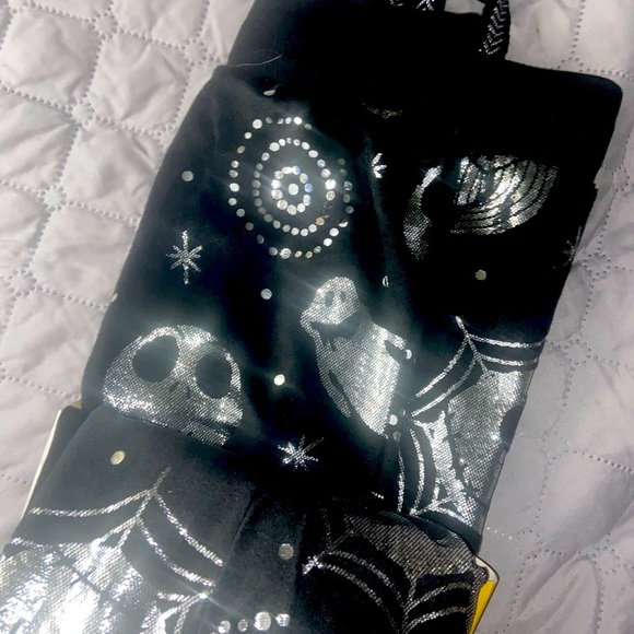 Tim Burton’s lightweight
Nightmare Before Christmas 
DISNEY Sleep Pants NWT☀️🌴 - Picture 3 of 5